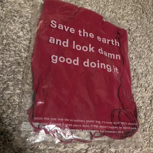 Juliette Rhubarb - Picture 5 of 13